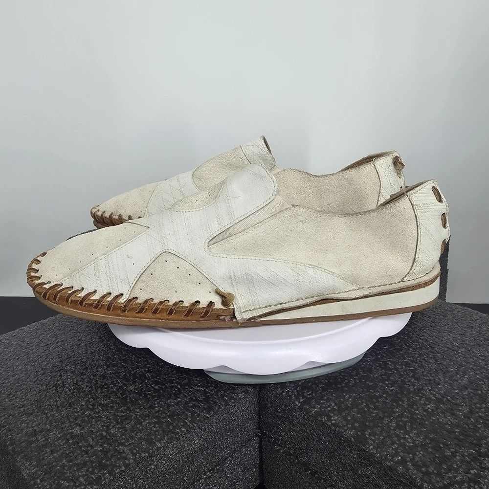 Red Tape White Suede Whipstitch Slip-On Moccasin Loafers Men’s 11 Shoes